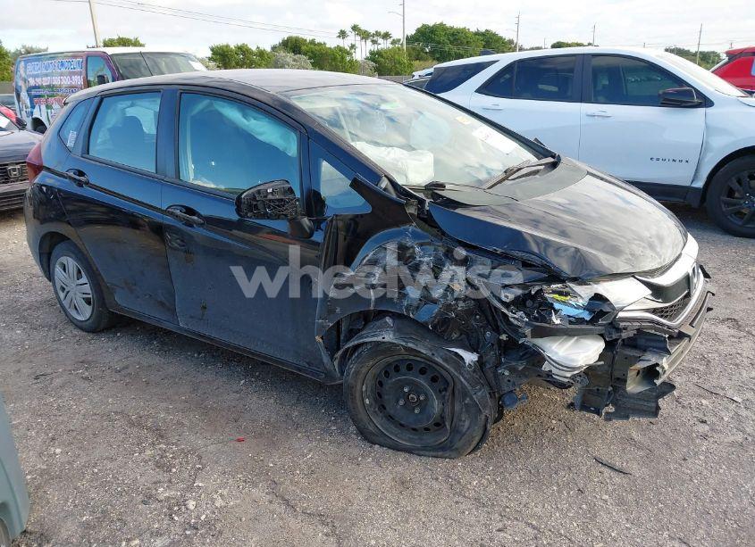 2020 Honda Fit LX (VIN 3HGGK5H45LM710446) main photo