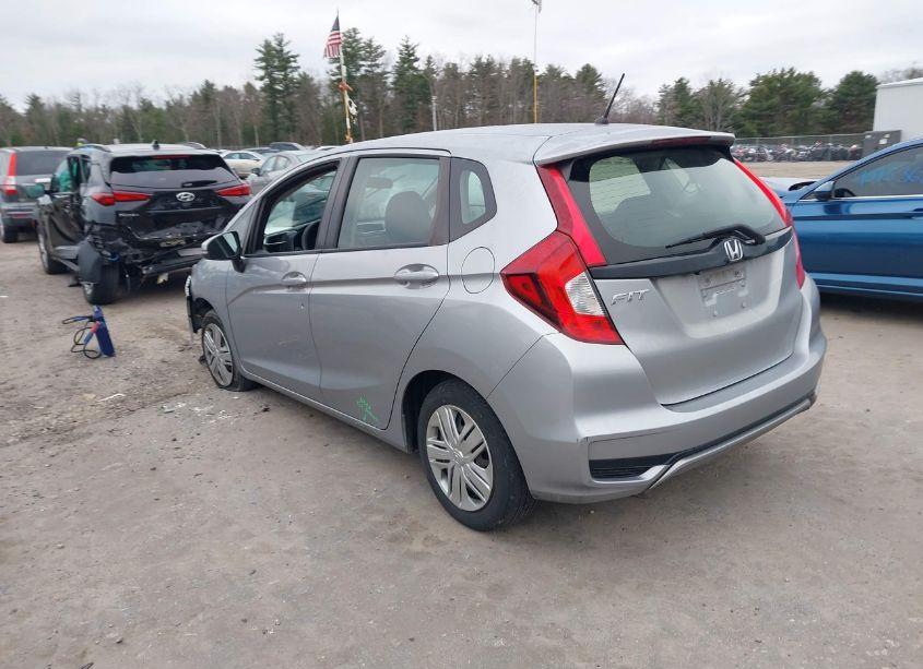 Photo 3 of 2018 Honda Fit LX (VIN 3HGGK5H46JM728080)