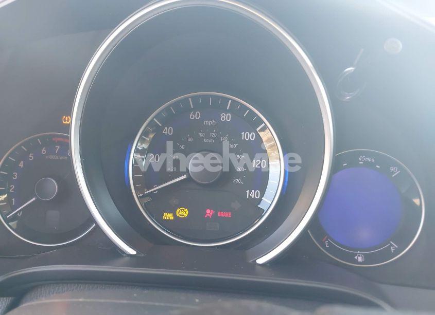 Photo 7 of 2018 Honda Fit LX (VIN 3HGGK5H46JM736518)