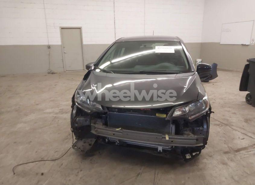 Photo 13 of 2019 Honda Fit LX (VIN 3HGGK5H46KM701432)