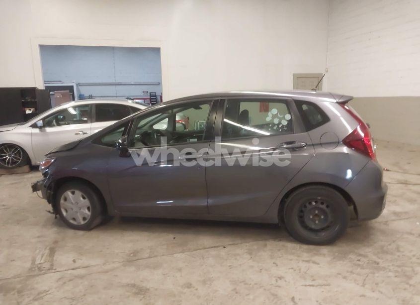 Photo 15 of 2019 Honda Fit LX (VIN 3HGGK5H46KM701432)