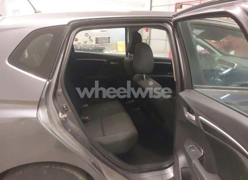 Photo 8 of 2019 Honda Fit LX (VIN 3HGGK5H46KM701432)