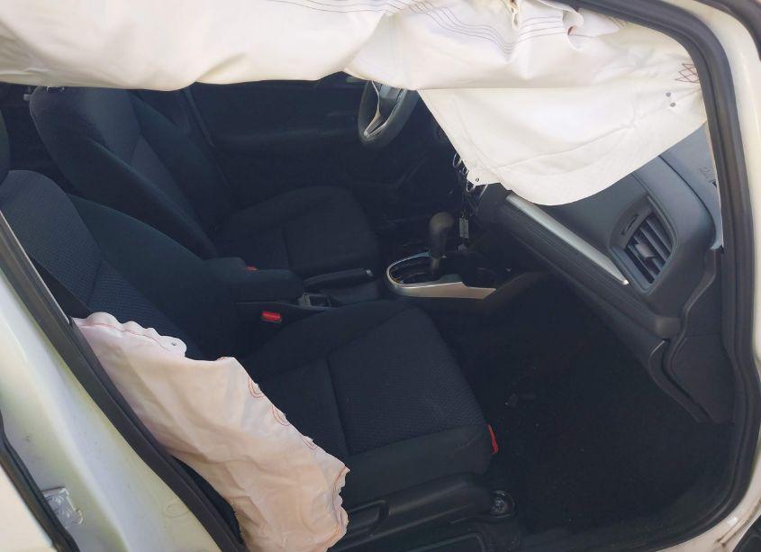 Photo 5 of 2019 Honda Fit LX (VIN 3HGGK5H46KM713029)