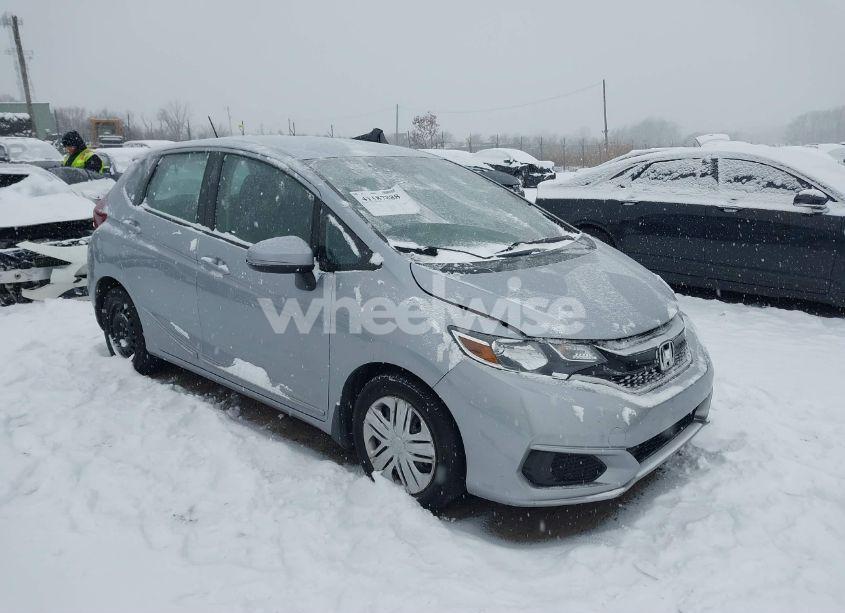 2019 Honda Fit LX (VIN 3HGGK5H46KM729358) main photo