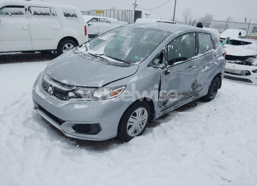 Photo 2 of 2019 Honda Fit LX (VIN 3HGGK5H46KM729358)