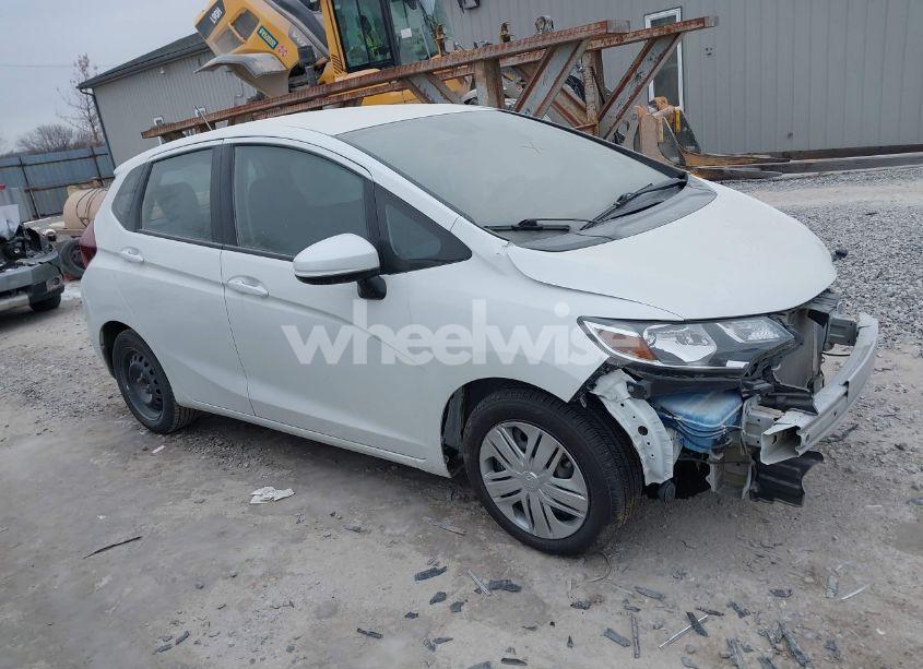 2019 Honda Fit LX (VIN 3HGGK5H46KM731191) main photo