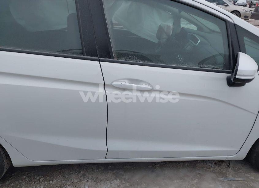 Photo 14 of 2019 Honda Fit LX (VIN 3HGGK5H46KM731191)
