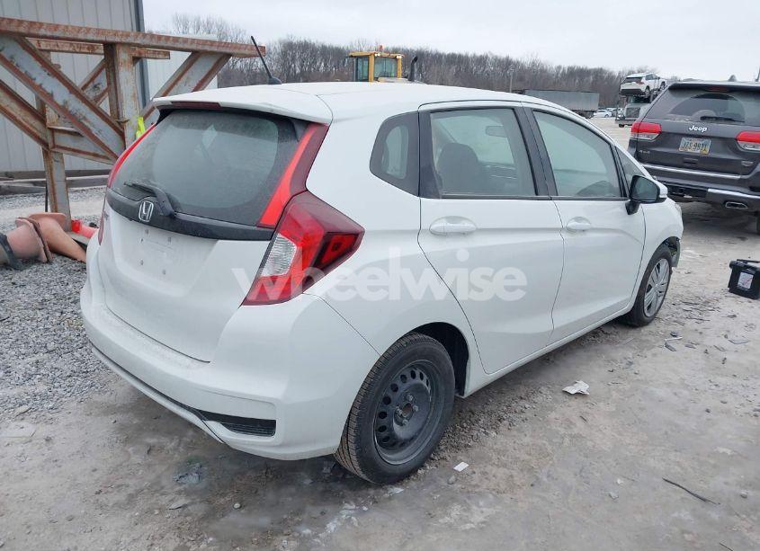 Photo 4 of 2019 Honda Fit LX (VIN 3HGGK5H46KM731191)