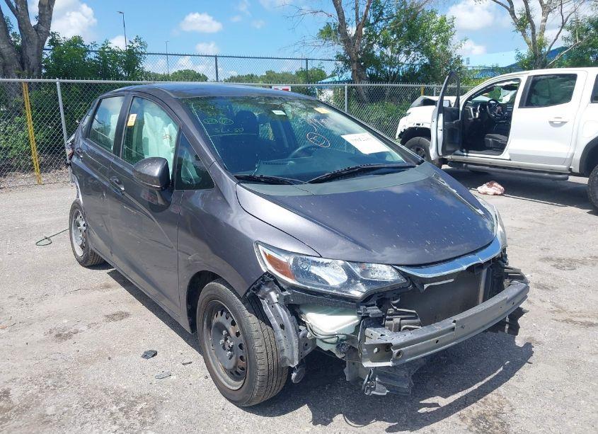 2019 Honda Fit LX (VIN 3HGGK5H46KM736715) main photo