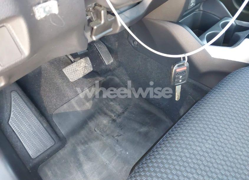 Photo 11 of 2019 Honda Fit LX (VIN 3HGGK5H46KM745253)