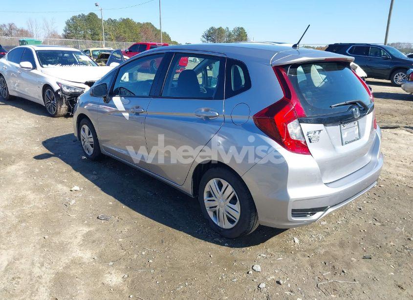Photo 3 of 2019 Honda Fit LX (VIN 3HGGK5H46KM745253)