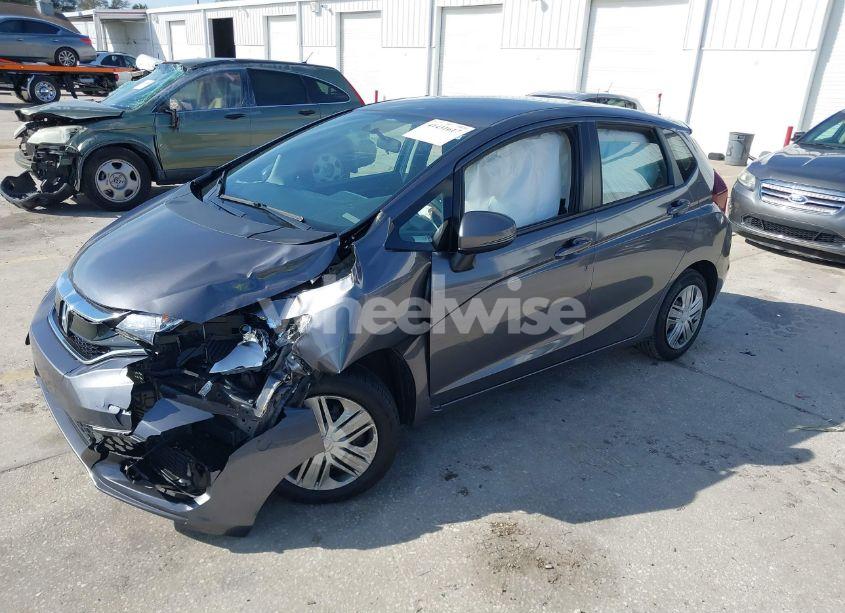Photo 2 of 2020 Honda Fit LX (VIN 3HGGK5H46LM721410)