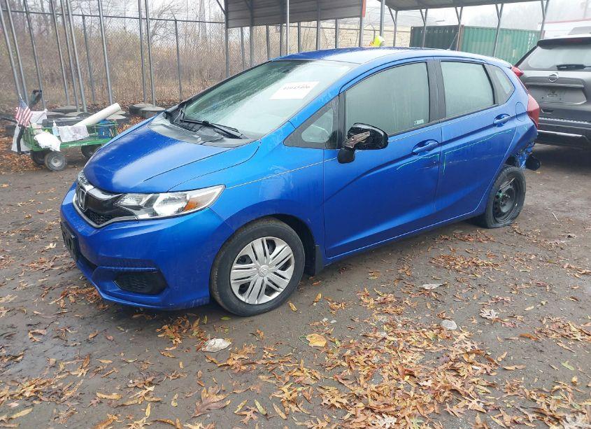 Photo 2 of 2019 Honda Fit LX (VIN 3HGGK5H47KM703142)
