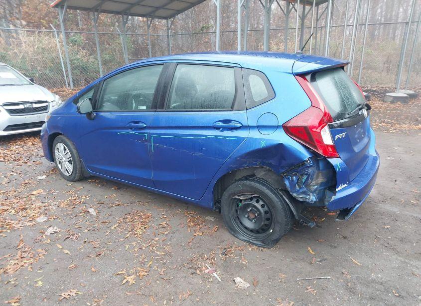 Photo 3 of 2019 Honda Fit LX (VIN 3HGGK5H47KM703142)