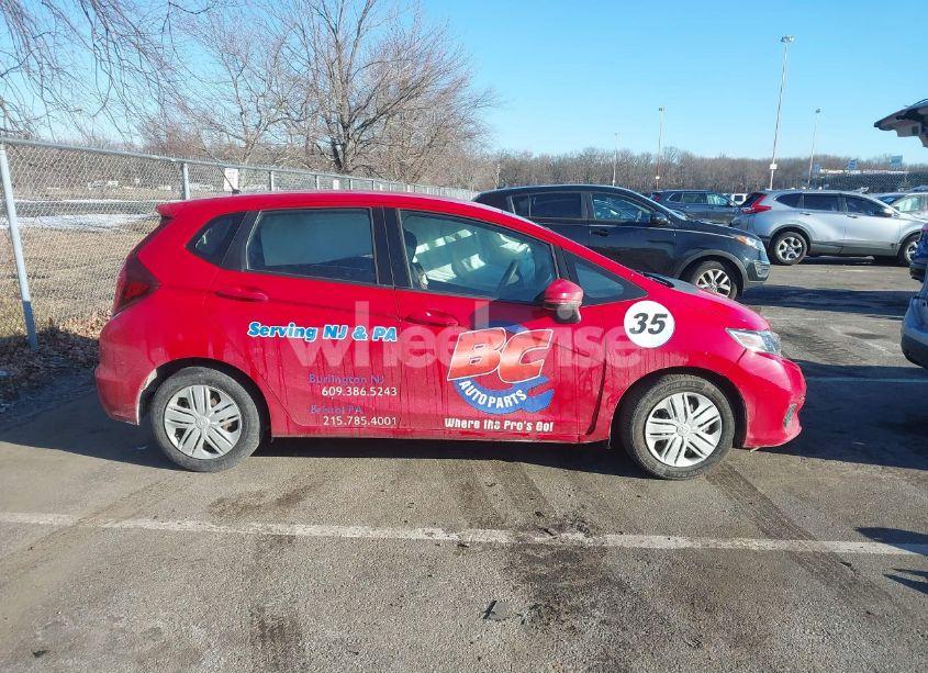 Photo 13 of 2019 Honda Fit LX (VIN 3HGGK5H47KM710964)