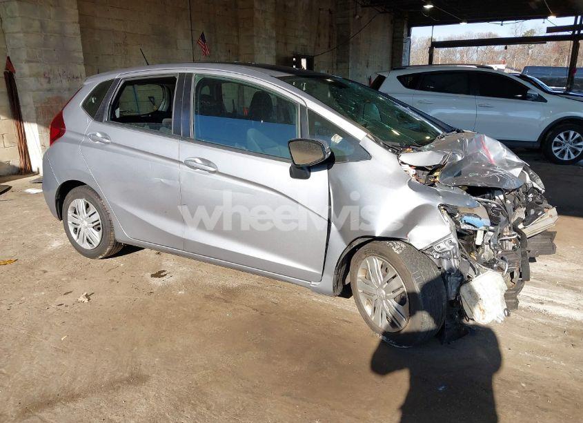 2019 Honda Fit LX (VIN 3HGGK5H48KM707376) main photo