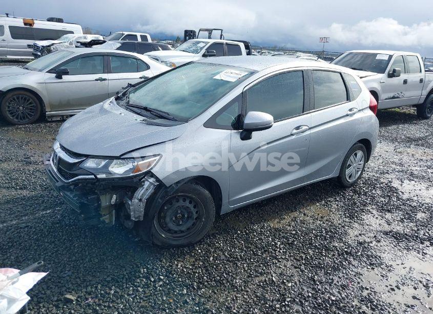 Photo 2 of 2019 Honda Fit LX (VIN 3HGGK5H48KM712030)