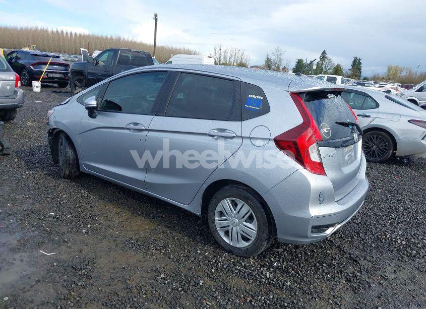 Photo 3 of 2019 Honda Fit LX (VIN 3HGGK5H48KM712030)