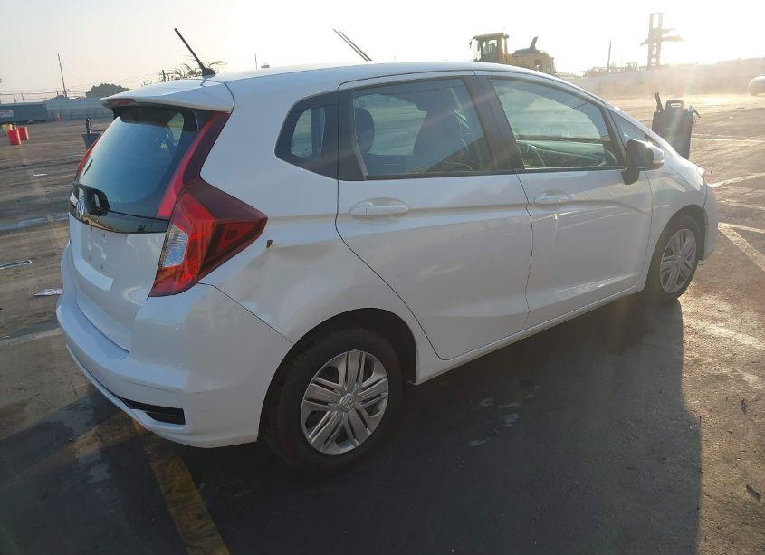 Photo 4 of 2019 Honda Fit LX (VIN 3HGGK5H48KM714277)