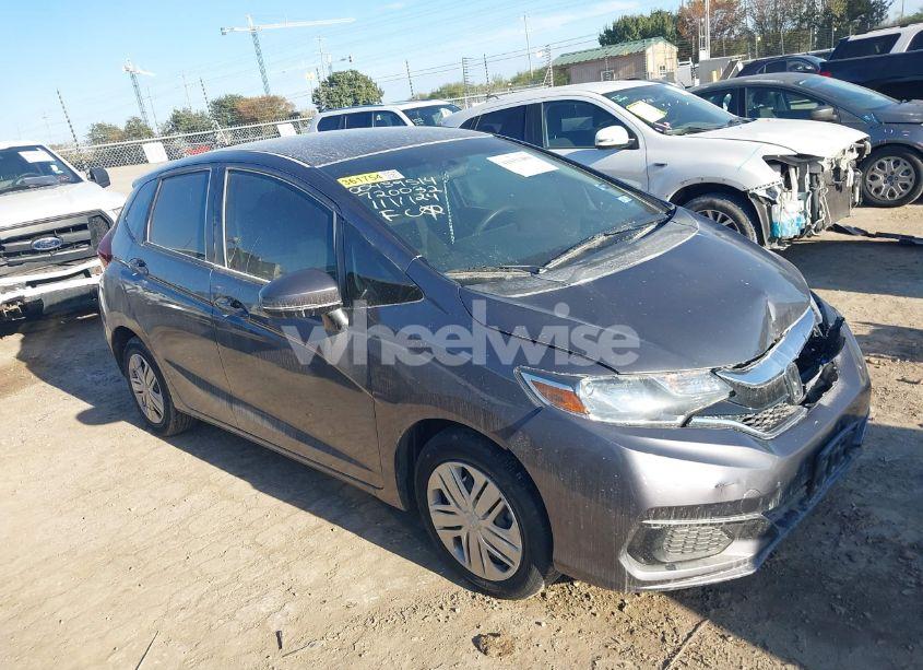 2019 Honda Fit LX (VIN 3HGGK5H48KM720032) main photo