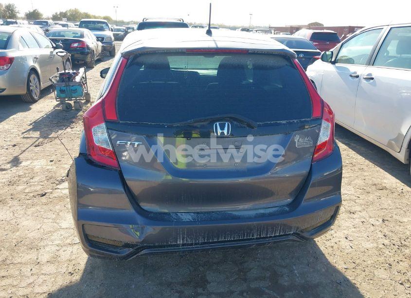 Photo 15 of 2019 Honda Fit LX (VIN 3HGGK5H48KM720032)