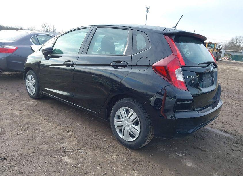 Photo 3 of 2019 Honda Fit LX (VIN 3HGGK5H48KM723075)