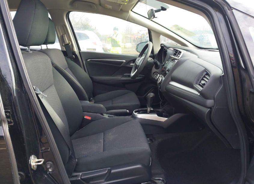 Photo 5 of 2019 Honda Fit LX (VIN 3HGGK5H48KM723075)