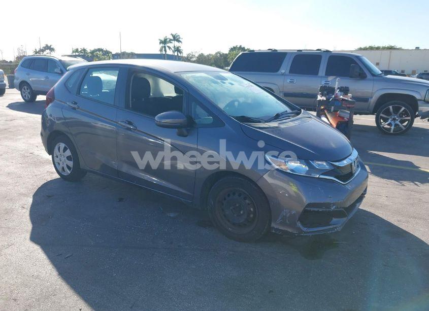 2019 Honda Fit LX (VIN 3HGGK5H49KM726258) main photo