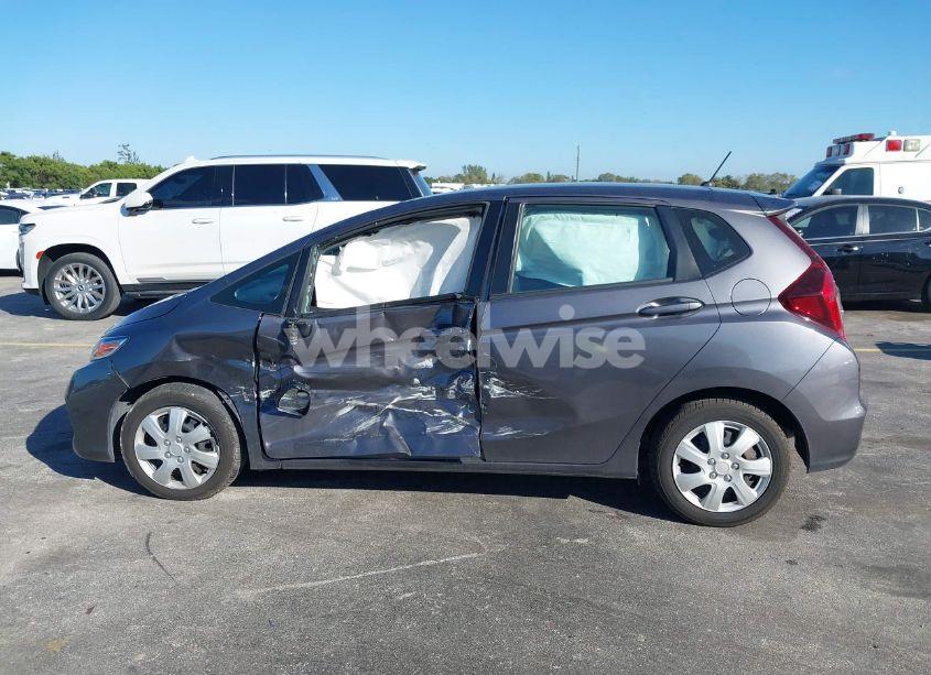 Photo 14 of 2019 Honda Fit LX (VIN 3HGGK5H49KM726258)