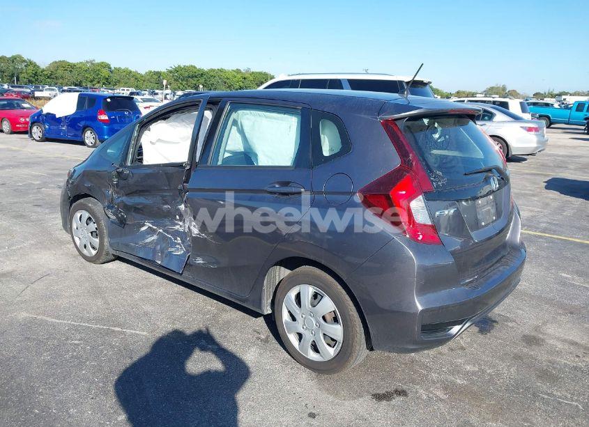 Photo 3 of 2019 Honda Fit LX (VIN 3HGGK5H49KM726258)