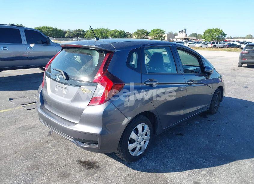 Photo 4 of 2019 Honda Fit LX (VIN 3HGGK5H49KM726258)