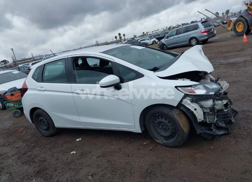 Photo 13 of 2019 Honda Fit LX (VIN 3HGGK5H49KM747577)