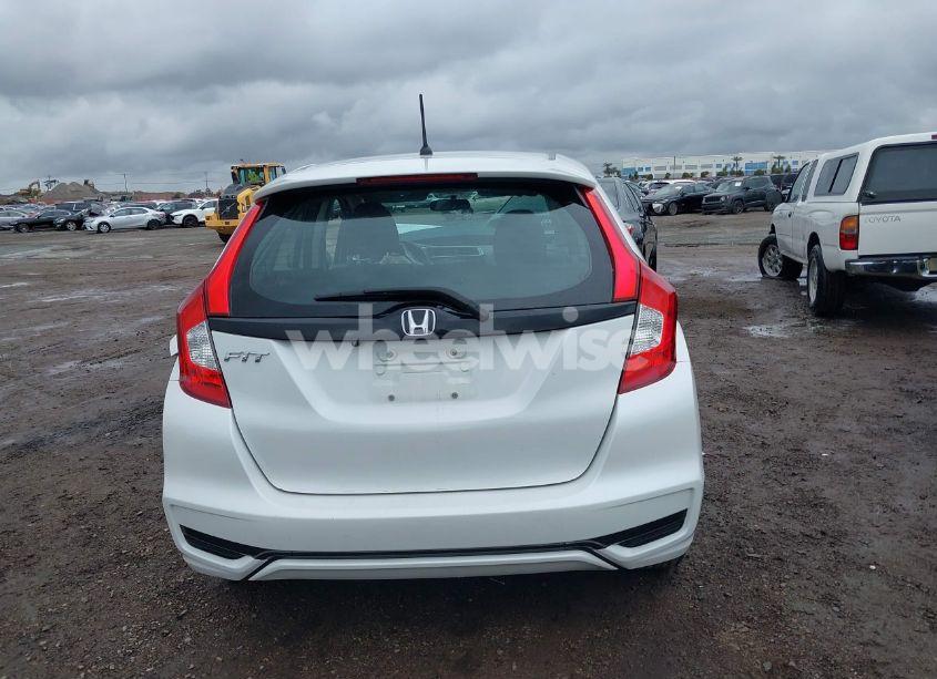 Photo 16 of 2019 Honda Fit LX (VIN 3HGGK5H49KM747577)