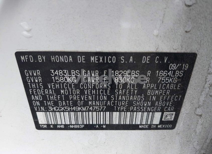 Photo 9 of 2019 Honda Fit LX (VIN 3HGGK5H49KM747577)