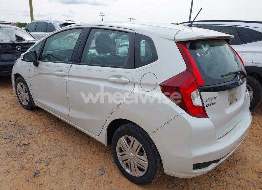 Photo 3 of 2019 Honda Fit LX (VIN 3HGGK5H4XKM704303)