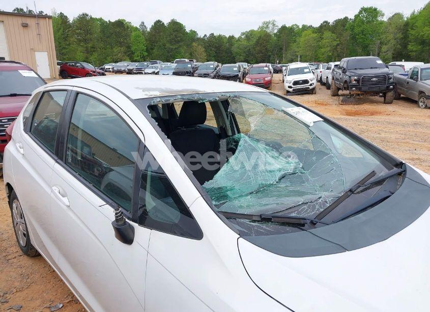 Photo 6 of 2019 Honda Fit LX (VIN 3HGGK5H4XKM704303)