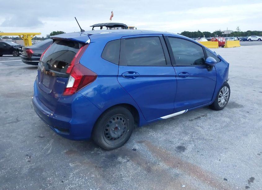 Photo 4 of 2019 Honda Fit LX (VIN 3HGGK5H4XKM712711)