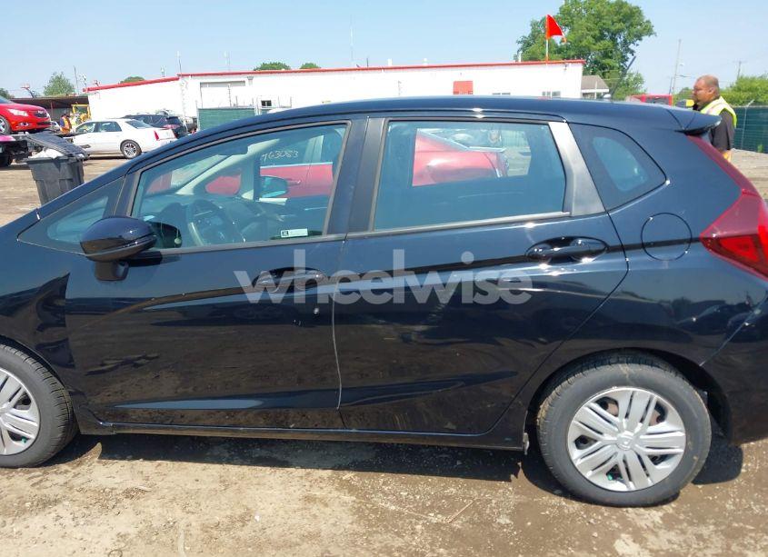 Photo 15 of 2019 Honda Fit LX (VIN 3HGGK5H4XKM724020)