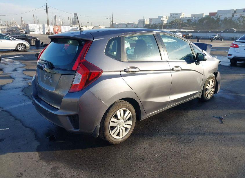 Photo 4 of 2015 Honda Fit LX (VIN 3HGGK5H50FM714773)