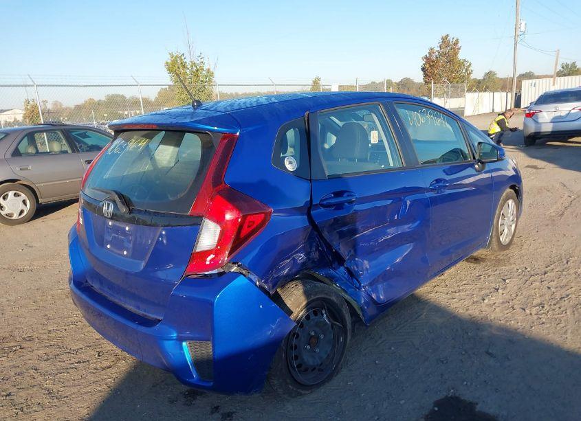 Photo 4 of 2015 Honda Fit LX (VIN 3HGGK5H50FM758336)
