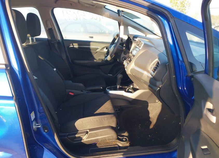 Photo 5 of 2015 Honda Fit LX (VIN 3HGGK5H50FM758336)