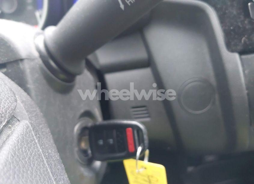 Photo 11 of 2015 Honda Fit LX (VIN 3HGGK5H50FM775511)