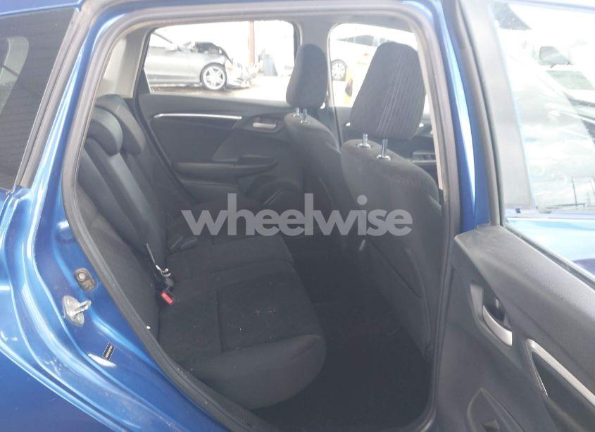 Photo 8 of 2015 Honda Fit LX (VIN 3HGGK5H51FM711607)