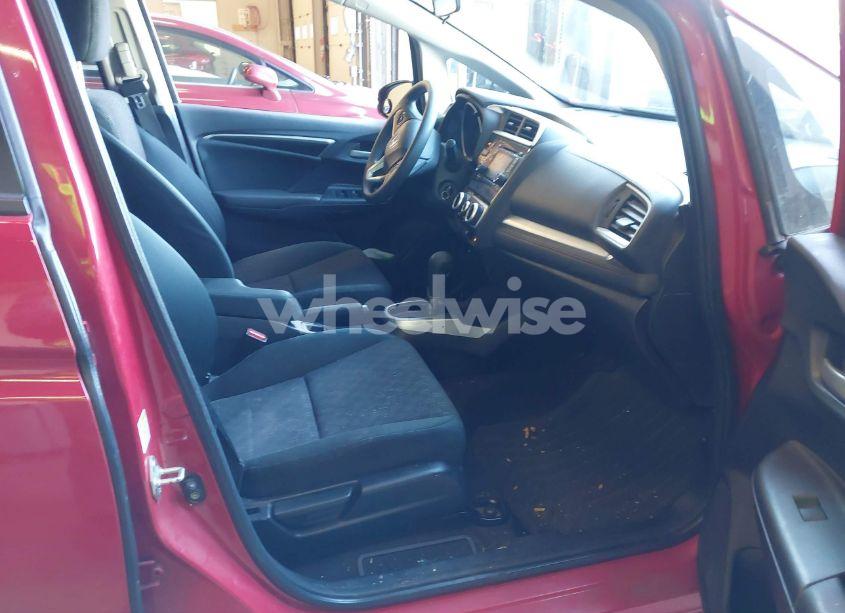 Photo 5 of 2015 Honda Fit LX (VIN 3HGGK5H51FM723322)