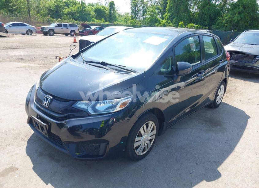 Photo 2 of 2015 Honda Fit LX (VIN 3HGGK5H51FM724566)