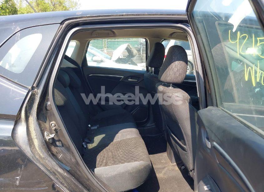 Photo 8 of 2015 Honda Fit LX (VIN 3HGGK5H51FM724566)