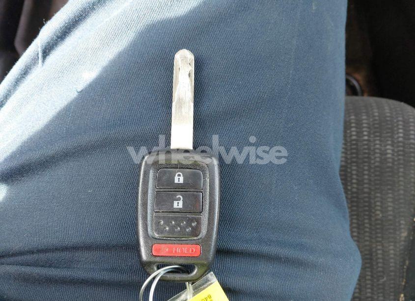 Photo 11 of 2015 Honda Fit LX (VIN 3HGGK5H51FM729704)