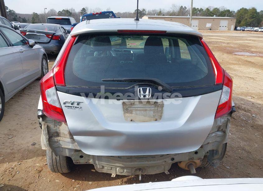 Photo 17 of 2015 Honda Fit LX (VIN 3HGGK5H51FM729704)