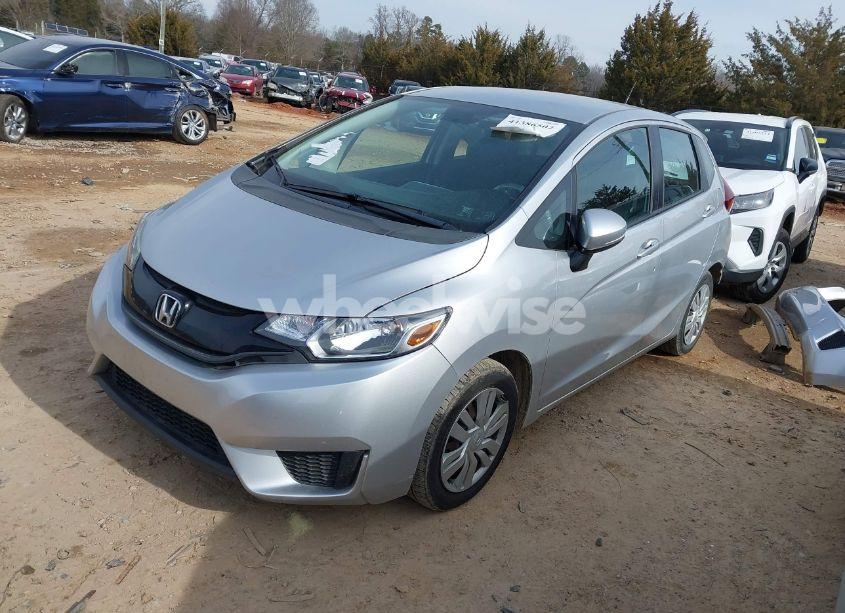 Photo 2 of 2015 Honda Fit LX (VIN 3HGGK5H51FM729704)