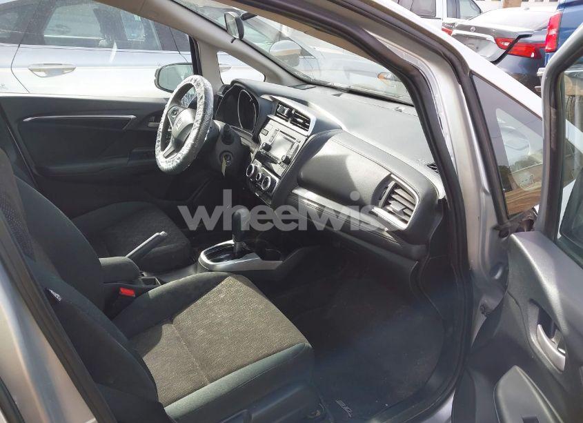 Photo 5 of 2015 Honda Fit LX (VIN 3HGGK5H51FM729704)